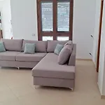 Casa Mimoza *