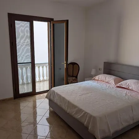 Casa Mimoza